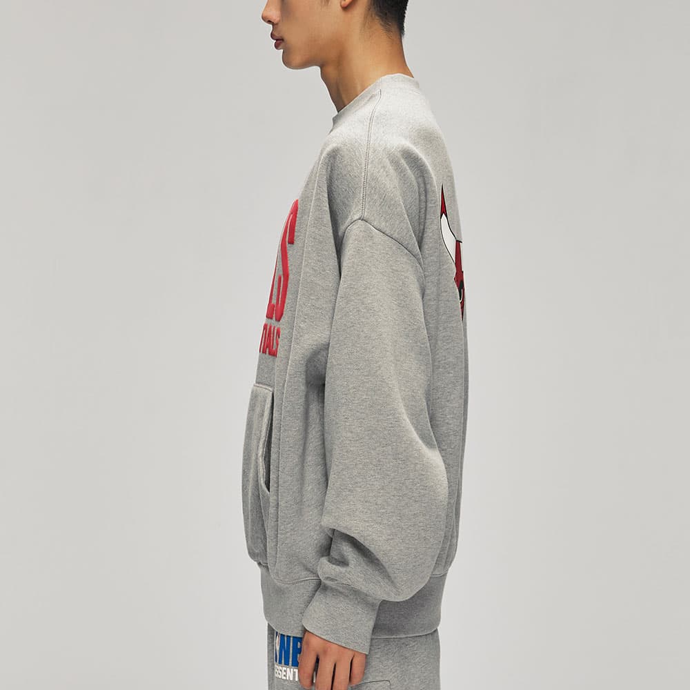 Essentials NBA FW25 BULLS SPORTS FIT CREWNECK