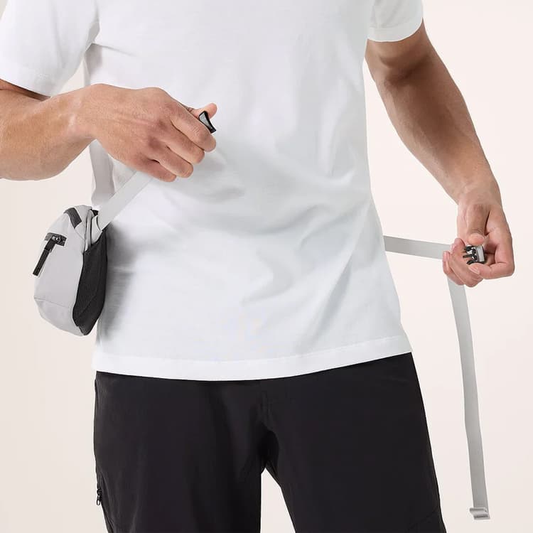 Arcteryx Mantis 1 Grey