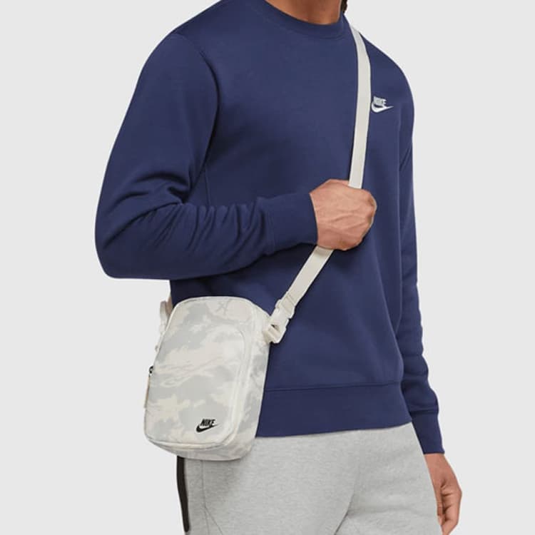 Nike Heritage Crossbody Bag White