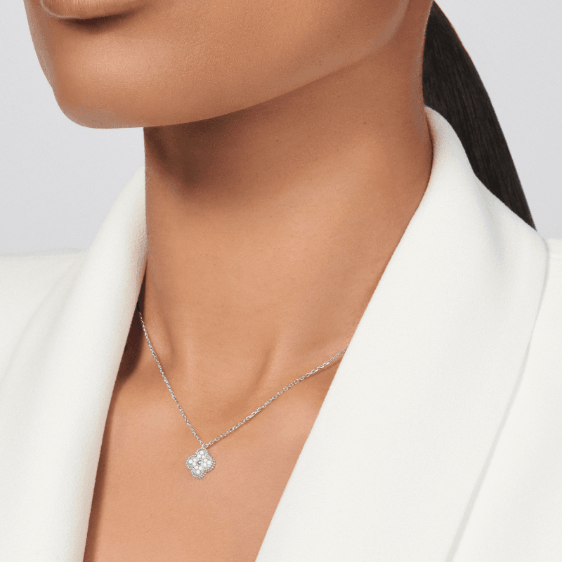 Van Cleef & Arpels Alhambra