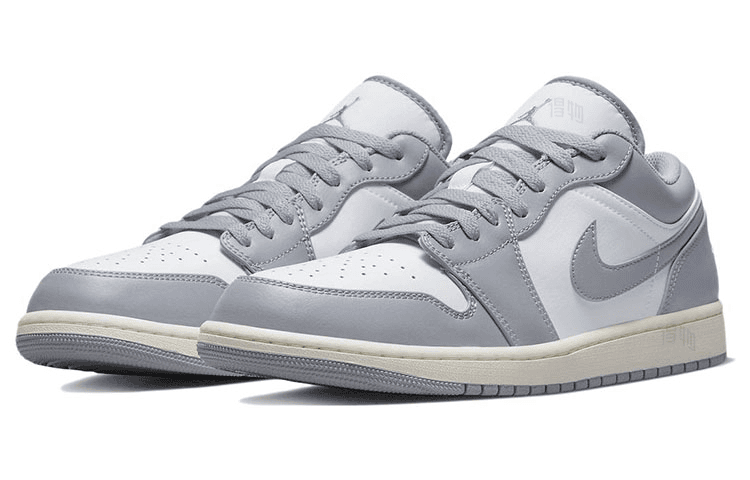 Jordan Air Jordan 1 Stealth White